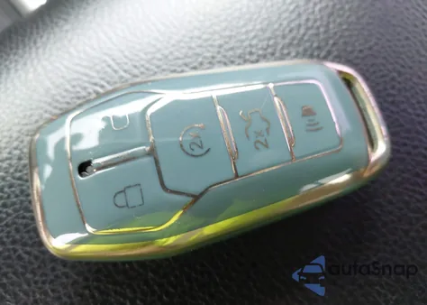 2015 Ford F-150 Lariat z USA, uszkodzony, nr VIN 1FTEW1EG3FKD93098